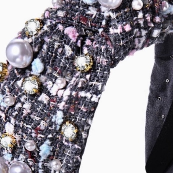 Elegant Tweed Headband with Pearls and crystals 
Black and multicolored New main image 4